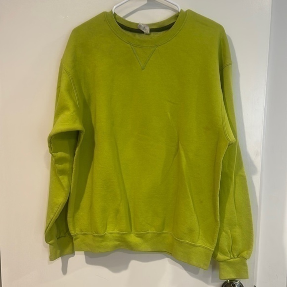 Green, Casual, Comfy Basic Sweatshirt - image 1